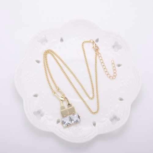 Trendy Balancing Style Pandent Alloy U-shaped Lock Rhinestone Necklace Gift for Women