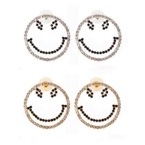 Sweet Large Smile Modeling Earrings