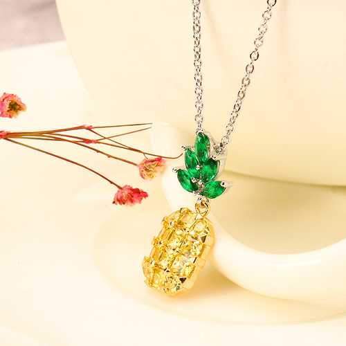 Fashion Shiny Yellow and Pink Zircon Pineapple Pendant Cute Necklace Jewelry for Women