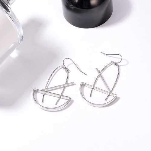 Fashion Platinum Plated Geometric Dangle Earrings Simple Style Piercing Ear Drop for Women Best Gift