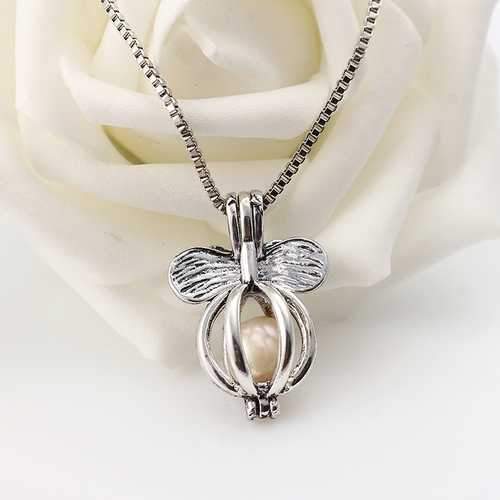 Retro Pearl Necklace Cute Bowknot Butterfly Charm Openable Hollow Ball Pendant Chain Women Jewelry