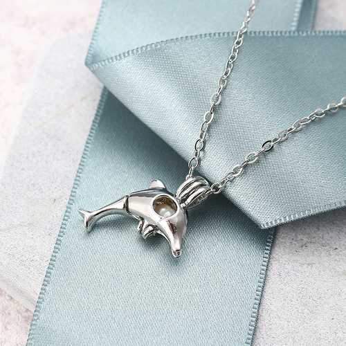 Retro Pearl Necklace Cute Fashion High Polished Dolphin Pendant Chain Jewelry for Women Men Gift