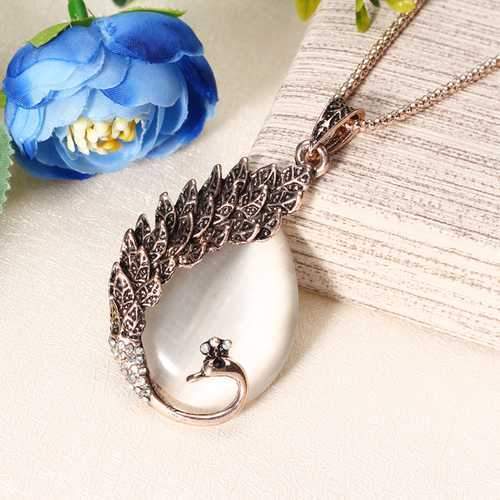 Retro Opal Crystal Peacock Feather Women Pendant Necklace