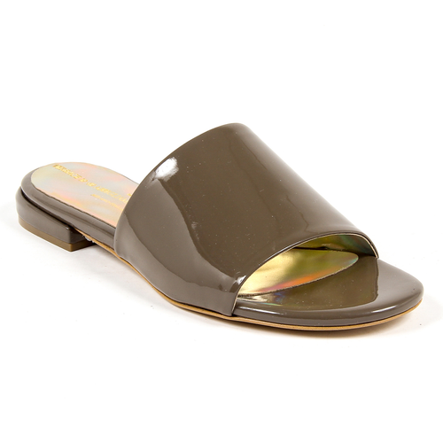 V 1969 Italia Womens Flat Sandal Taupe IZAR