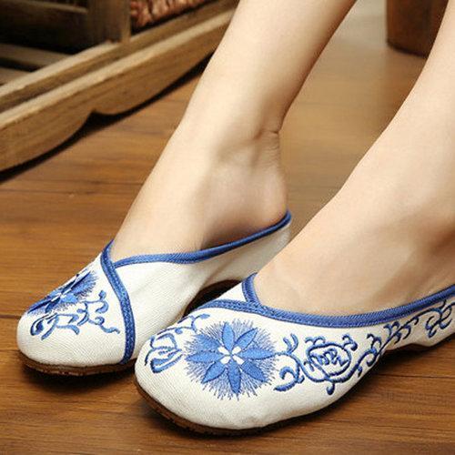 Flower Embroidery Retro National Wind Open Heel Slip On Flat Slippers