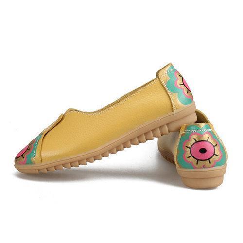 Flower Sun Eye Pattern Leather Soft Comfortable Slip On Flat Shoes