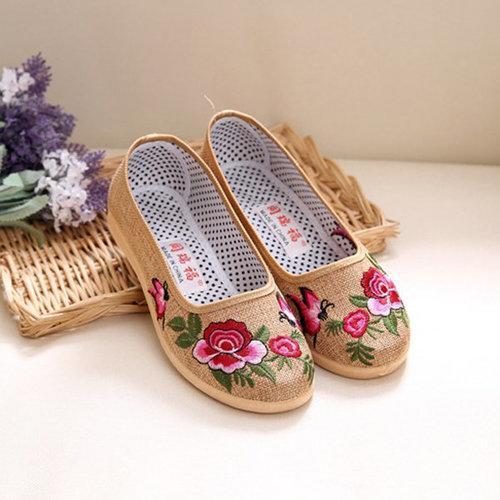 Embroidery Flower Print Canvas National Wind Slip On Flat Shoes