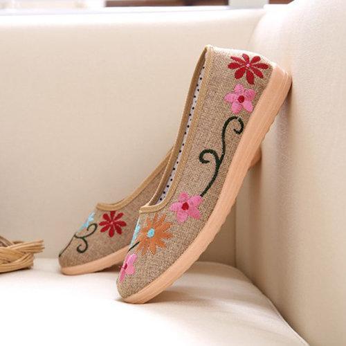 Embroidery Flower Print Canvas National Wind Slip On Flat Shoes