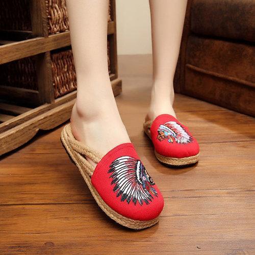 Embroidery Pattern National Wind Vintage Slip On Flat Sandals