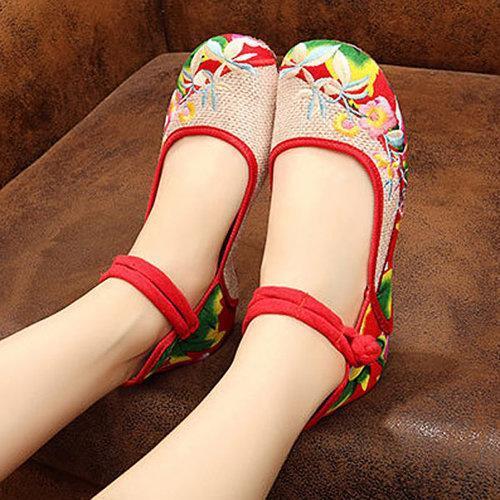 Embroidered Flower Buckle Retro Mary Jane Casual Shoes