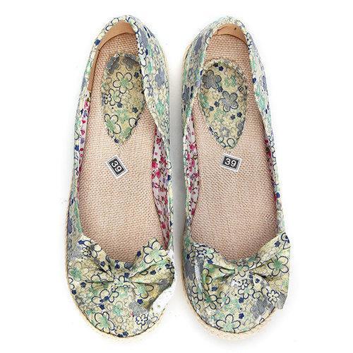 Big Size Lace Floral Butterfly Knot Printing Slip On Shoes