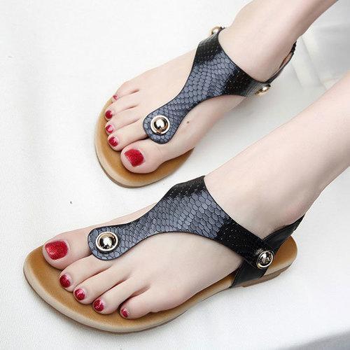 Metal Decoration Comfortable Soft Sole Flat Casual Sandals For Women