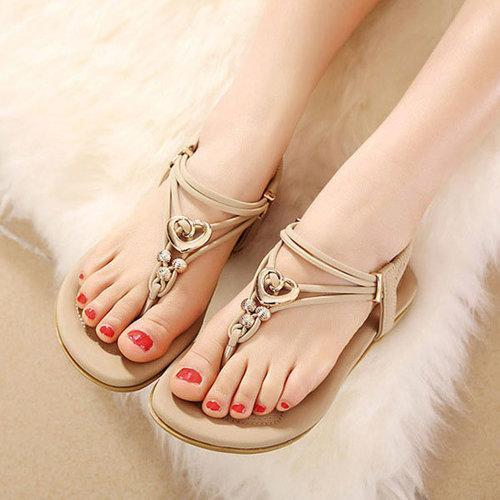 SOCOFY Metal Bohemia Slip On Clip Toe Flat Beach Sandals