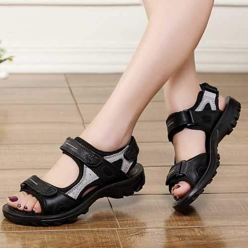 Leather Hollow Outdoor Beach Sandals