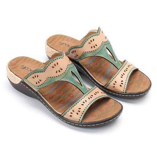 SOCOFY Casual Adjustable Soft Flat Leather Sandals