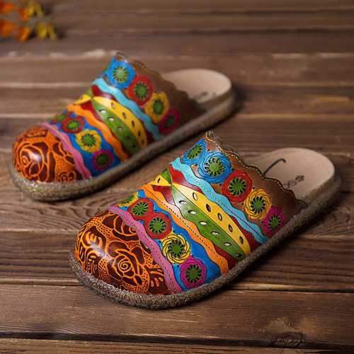 SOCOFY Handmade Splicing Forest Pattern Leather Sandals