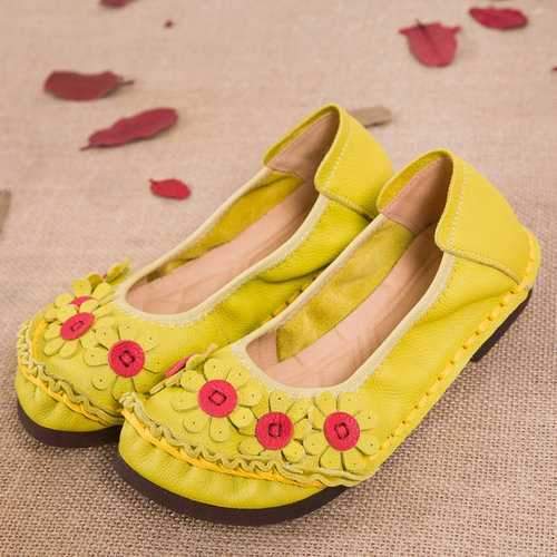 Flower Stitching Retro Slip On Loafers